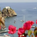 Cavadozza By Caseaponza It Ponza