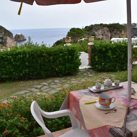 Cavadozza By Caseaponza It Vakantiehuis *